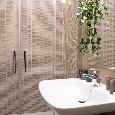 فندق مبيت وإفطار Camelia Apt Colosseum روما